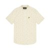 Lyle & Scott Beach Ball Print Short Sleeve Shirt - Seashell White