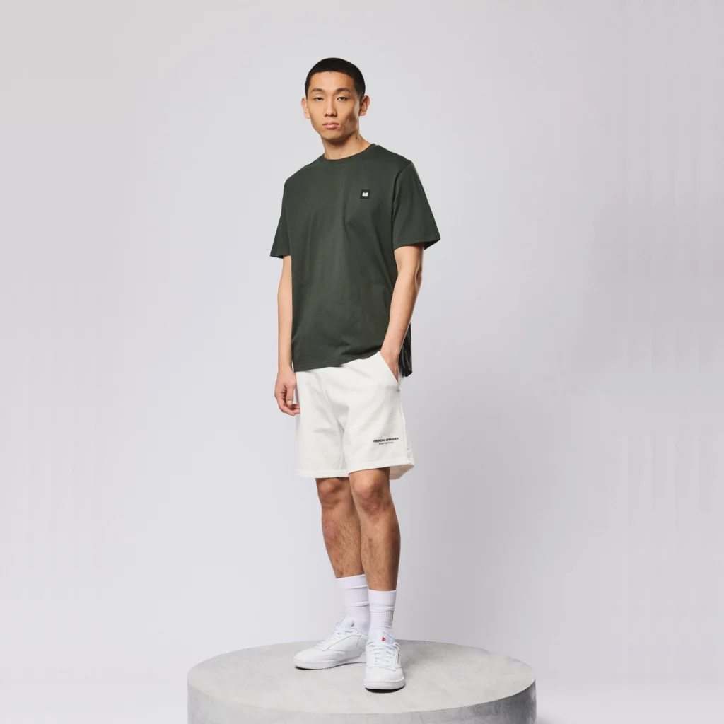 Weekend Offender Brooklands Badge Tee - Black Forest