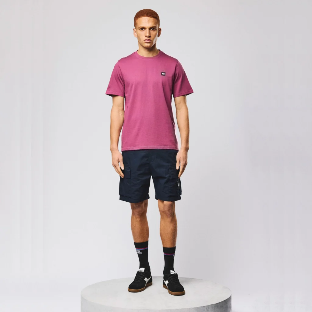 Weekend Offender Brooklands Badge Tee - Kirsch