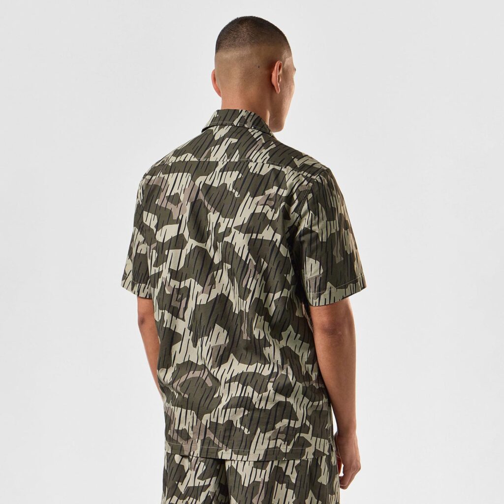 Weekend Offender Monuriki Camo Regular Fit Shirt - Castle Green Camo