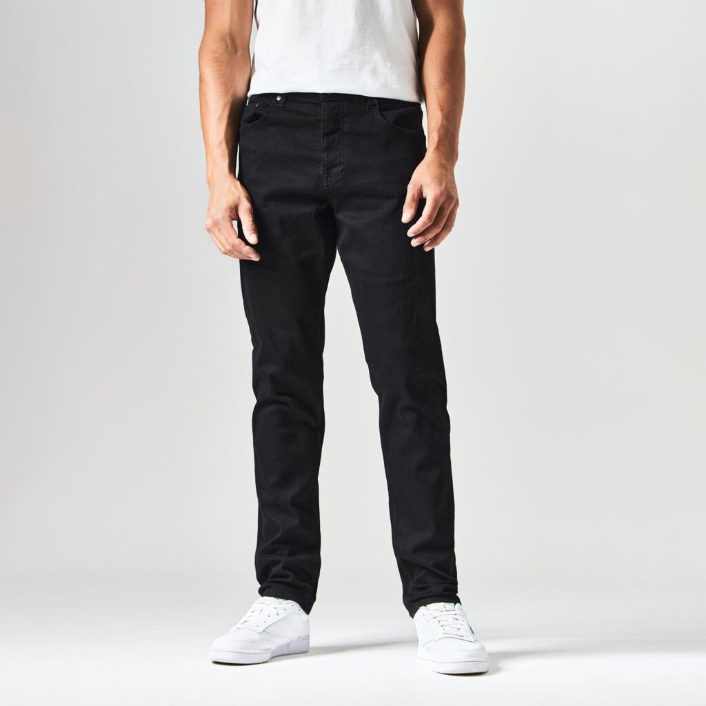 Weekend Offender Regular Taper Fit Jean - Black
